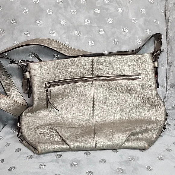 Coach 2012 Carly Hobo bag in Pewter Crossbody 2-way - Picture 2 of 5